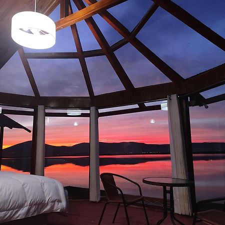 Villa Titicaca Habitacion Panoramica Vista Al Amanecer Puno Exterior foto
