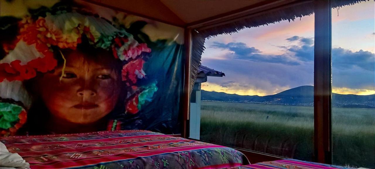 Villa Titicaca Habitacion Panoramica Vista Al Amanecer Puno Exterior foto