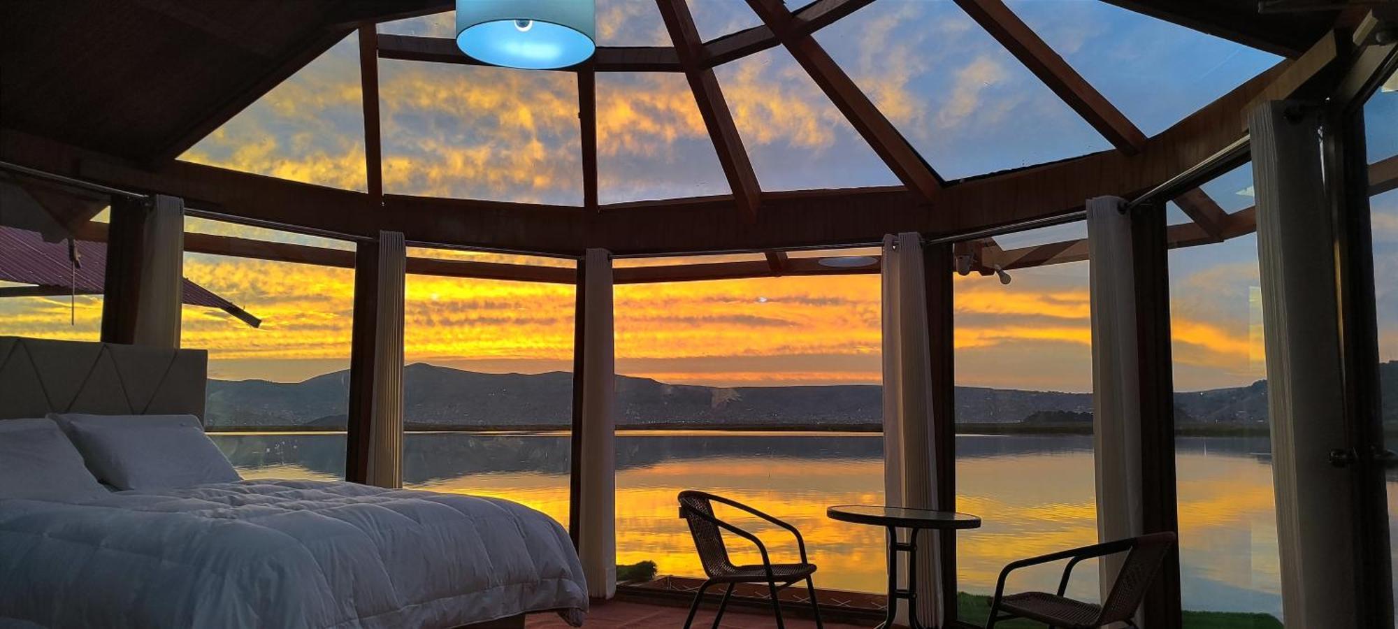 Villa Titicaca Habitacion Panoramica Vista Al Amanecer Puno Exterior foto